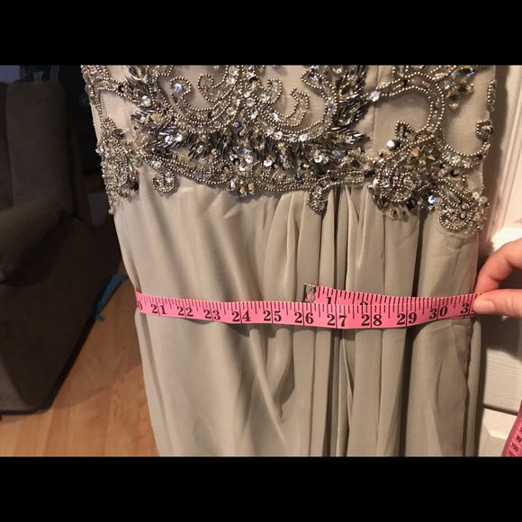 Beautiful Mother of the bride gown - Picture 7 of 7